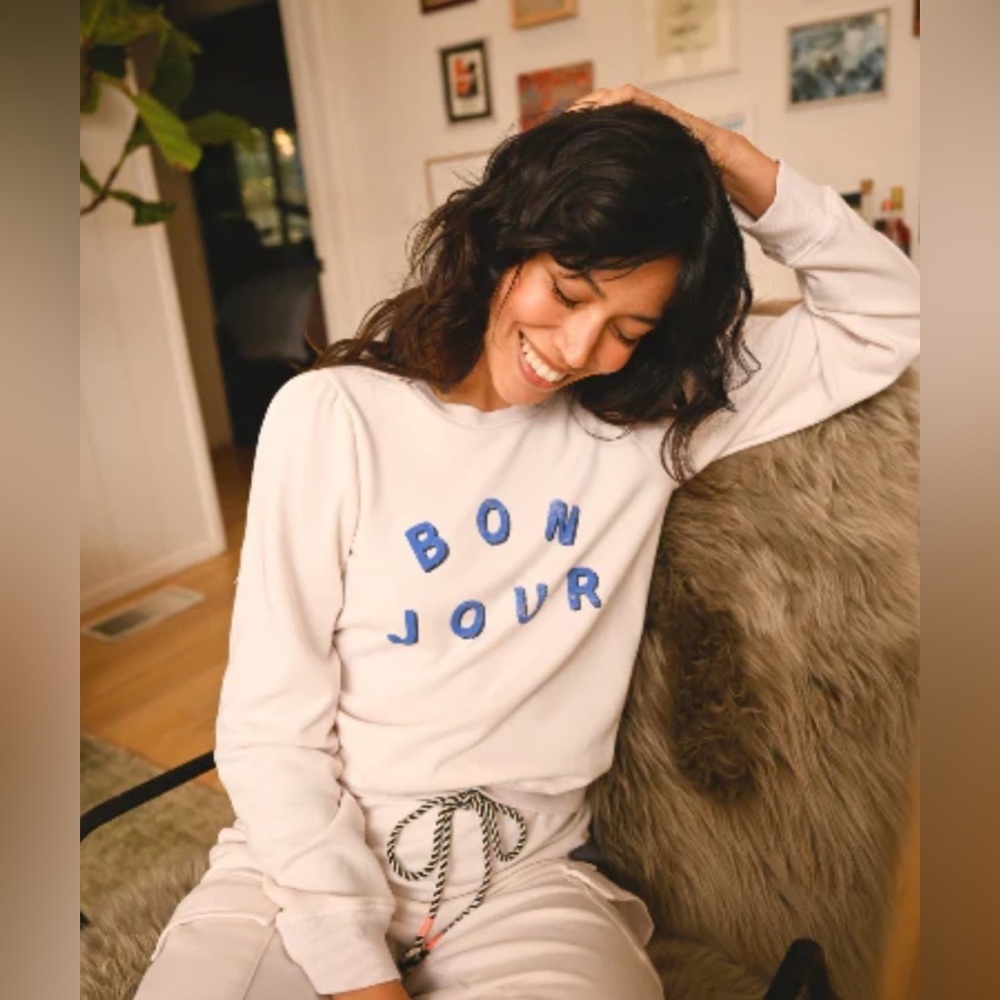 Anthropologie Sundry Bonjour Crewneck sweatshirt with subtle puff shoulders - Picture 4 of 12